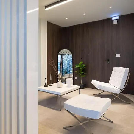 Lady Sou - Heart Of Rhodes, Modern Comfort Lägenhet Rhodes City